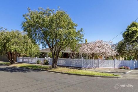 Property photo of 22 Maylands Crescent Glen Waverley VIC 3150