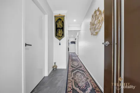 Property photo of 21 Butternut Way Tarneit VIC 3029