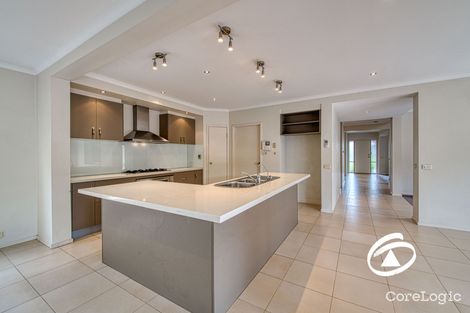 Property photo of 8 Viewpoint Place Berwick VIC 3806