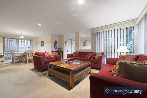 Property photo of 3 Sumner Court Berwick VIC 3806