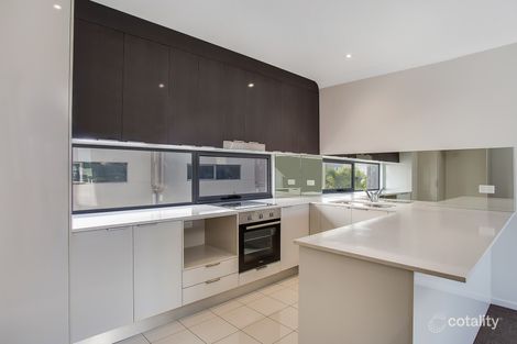 Property photo of 33/5036 Emerald Island Drive Carrara QLD 4211