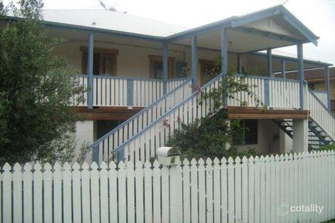 4 Osbourne St, Scarborough, QLD 4020