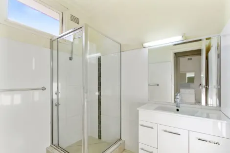 Property photo of 44 Parry Street West Tamworth NSW 2340