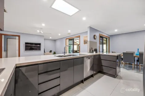 Property photo of 10 Mariners Crescent West Lakes SA 5021