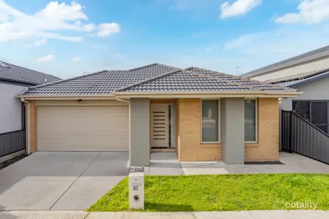 Property photo of 10 Callistemon Road Craigieburn VIC 3064