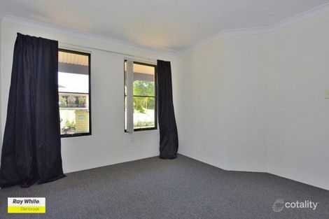 Property photo of 44 Sunray Circle Ellenbrook WA 6069