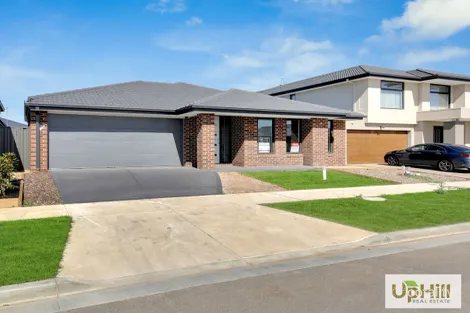 124 Pratincole Bvd, Officer, VIC 3809