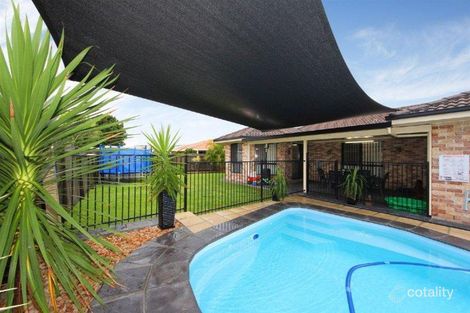 4 Monavale Ct, Sandstone Point, QLD 4511
