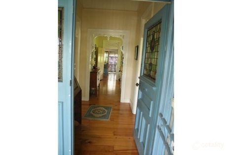 Property photo of 18 Bank Road Graceville QLD 4075