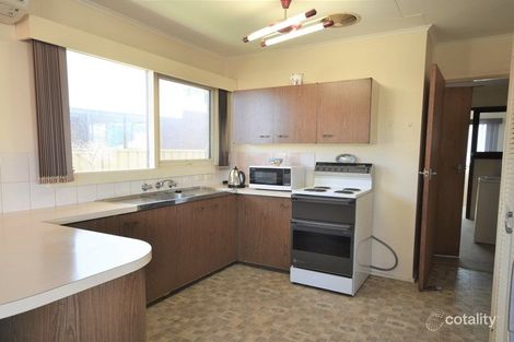 Property photo of 12 Garden Crescent Inverloch VIC 3996
