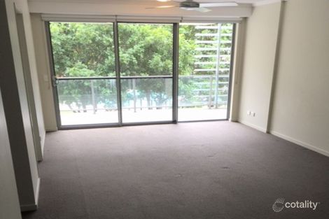 Property photo of 6 Musgrave Avenue Southport QLD 4215