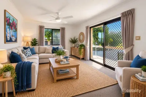 Property photo of 4/35 Humpybong Esplanade Redcliffe QLD 4020
