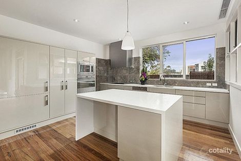 4/17 Tanti Ave, Mornington, VIC 3931