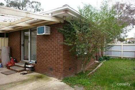 Property photo of 17 Durham Road Kilsyth VIC 3137