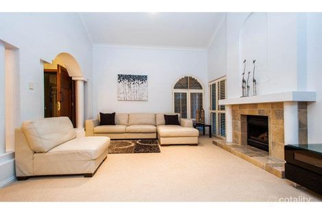 Property photo of 13 Troon Place Carindale QLD 4152