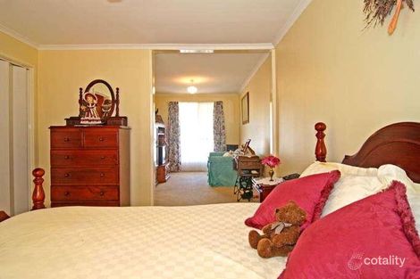 Property photo of 24 Forest Drive Ascot VIC 3551