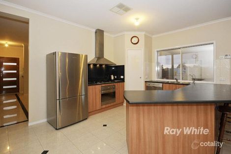 Property photo of 73 Somes Street Wantirna South VIC 3152