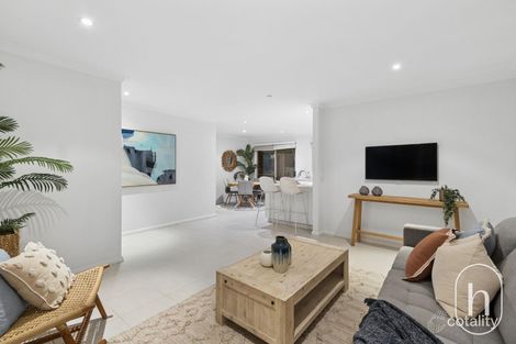 Property photo of 66 Dolphin Way Beldon WA 6027