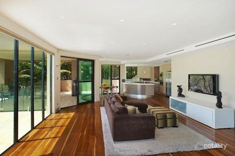 Property photo of 15 Honeyeater Crescent Blaxland NSW 2774