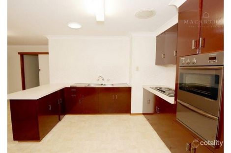 Property photo of 4 Fraser Street Mount Austin NSW 2650