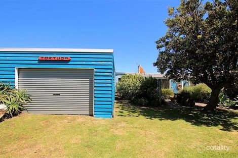 Property photo of 11 Merrett Street Peterborough VIC 3270