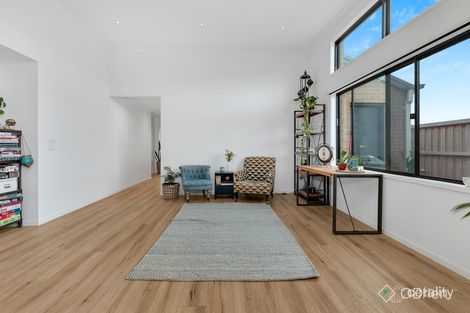 Property photo of 33 Stream Road Wyndham Vale VIC 3024