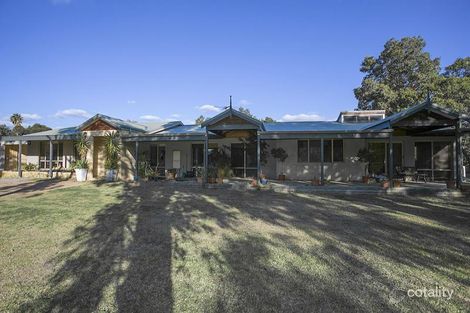 8 Clovelly Ct, Maida Vale, WA 6057