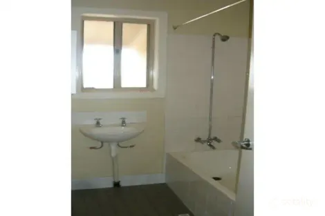 Property photo of 11 Perkins Street Whyalla Stuart SA 5608