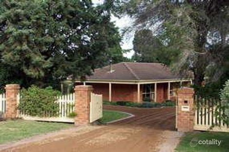 2 Ellis Rd, Yarra Glen, VIC 3775