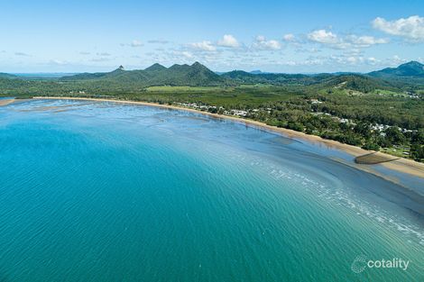 34 Palm Ave, Seaforth, QLD 4741