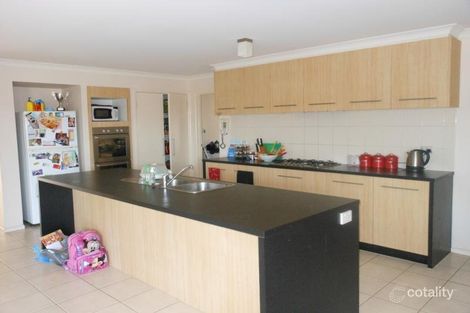 Property photo of 34 Camelia Way Pakenham VIC 3810