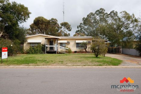 8 Standen Pl, Moora, WA 6510