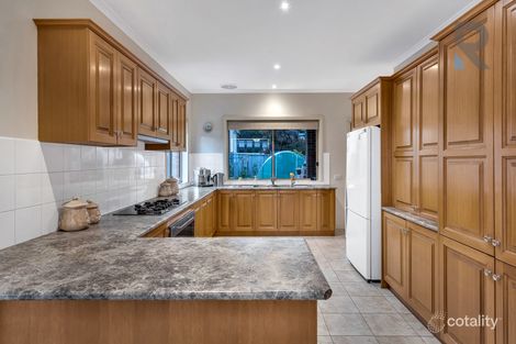 Property photo of 14 Crestmont Terrace Craigieburn VIC 3064