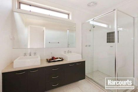 Property photo of 15 Magnolia Drive Narre Warren South VIC 3805