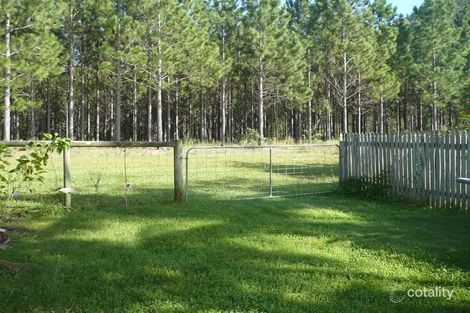 Property photo of 20 Cobb & Co Drive Beerburrum QLD 4517