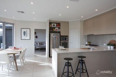Property photo of 2 Brennan Close Evanston South SA 5116