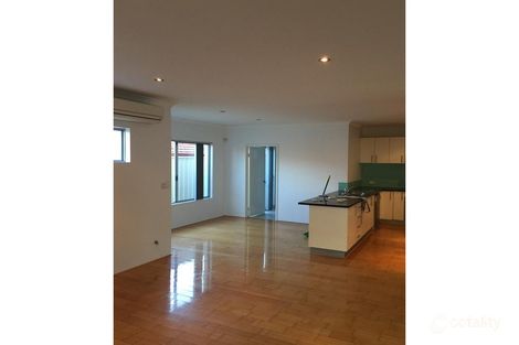 2/48 Mcmillan St, Victoria Park, WA 6100