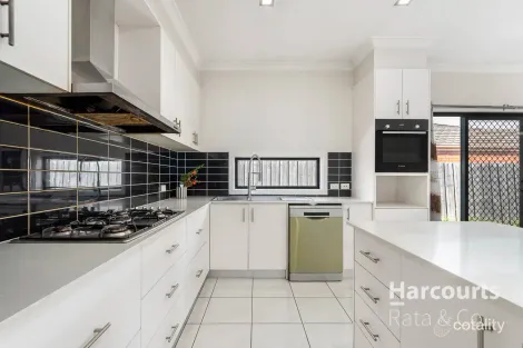Property photo of 16 Legg Walk Epping VIC 3076