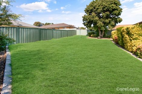 Property photo of 11 Melaleuca Drive Forest Hill NSW 2651