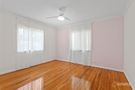 Property photo of 4 Slone Street Riverview QLD 4303