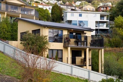 2/47 Coolabah Rd, Sandy Bay, TAS 7005