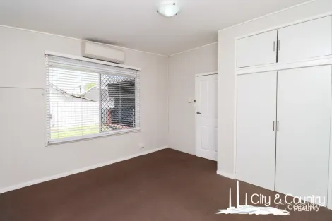 Property photo of 2/32 Dempsey Street Winston QLD 4825