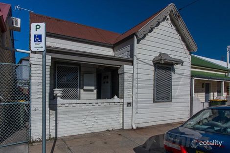 Property photo of 28 Howden Street Carrington NSW 2294