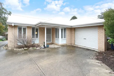 Property photo of 1/21 Ford Street Beechworth VIC 3747