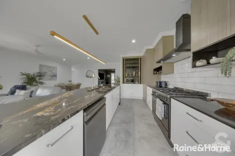 Property photo of 24 Bittern Close Glen Eden QLD 4680