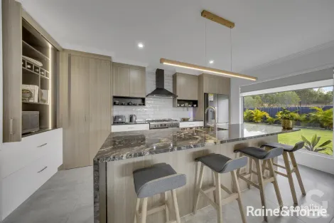 Property photo of 24 Bittern Close Glen Eden QLD 4680