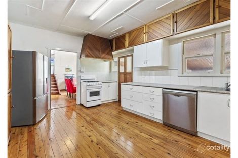 Property photo of 70 Ramsay Street Centenary Heights QLD 4350