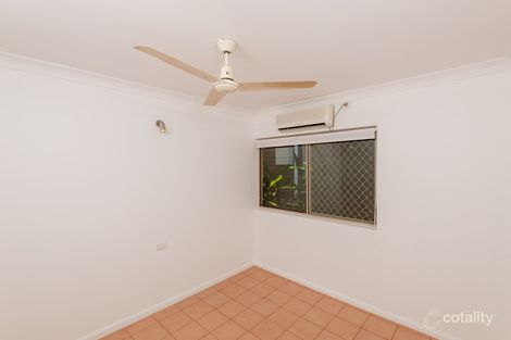 Property photo of 3/39 Arlington Esplanade Clifton Beach QLD 4879