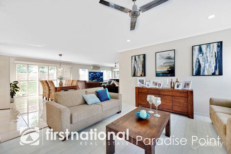 Property photo of 560 Oyster Cove Promenade Helensvale QLD 4212