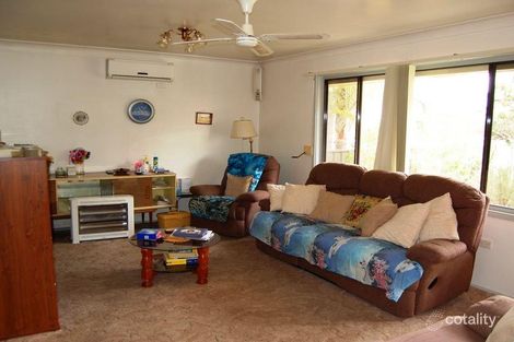 Property photo of 4 Ulandi Road Gorokan NSW 2263